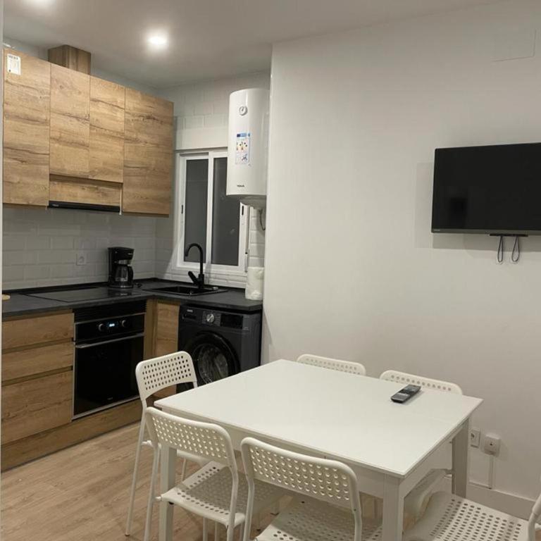 U2 Apartamento cerca de Metro - Apartamento de 2 dormitorios - 5