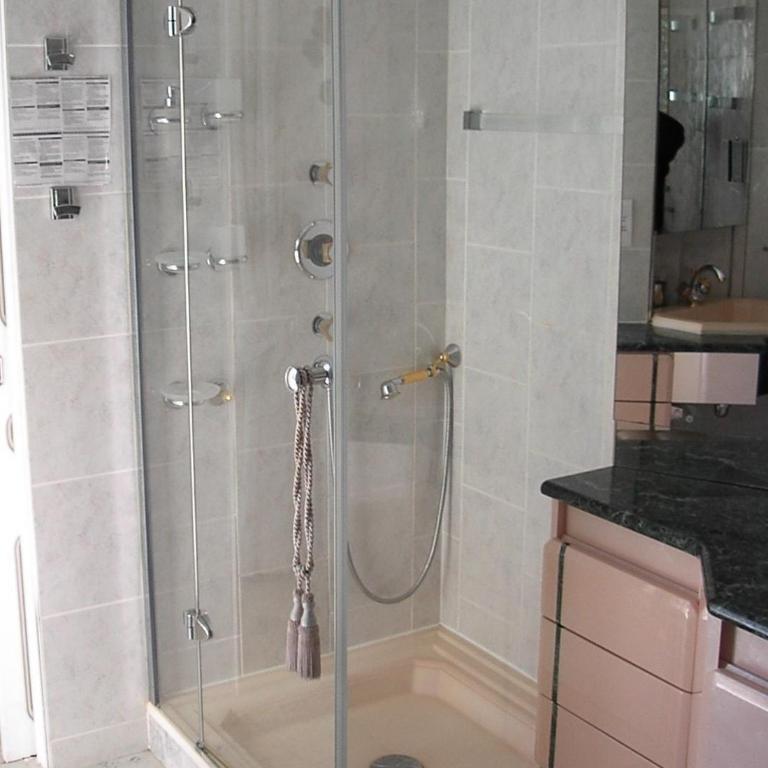 9 chambres spa hamman sauna Piscine chauffée poss - Villa - 78