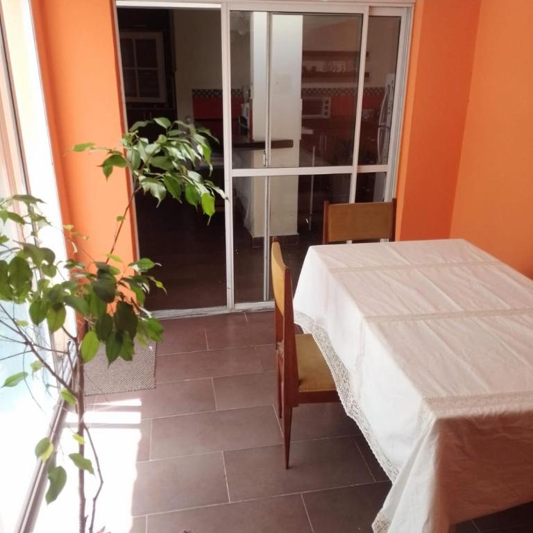 Departamento 3 ambientes - Two-Bedroom Apartment - 2