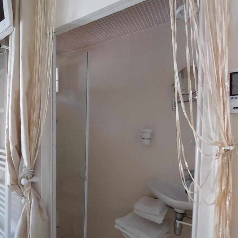 9 chambres spa hamman sauna Piscine chauffée poss - Villa - 63