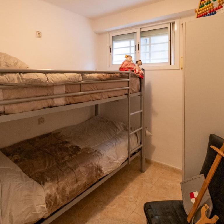 Fantástico apartamento La Pineda - One-Bedroom Apartment - 26