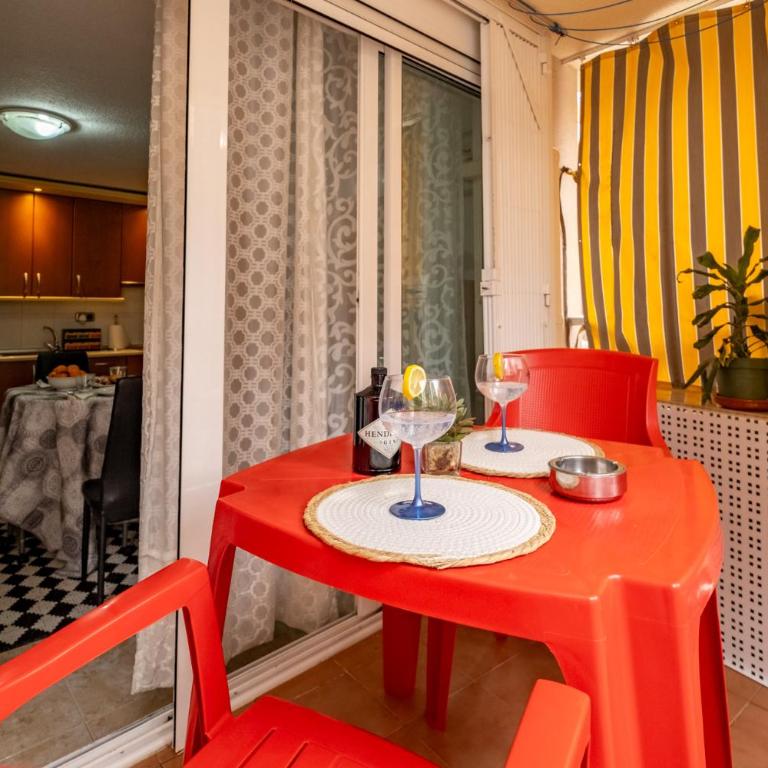 Fantástico apartamento La Pineda - One-Bedroom Apartment - 15