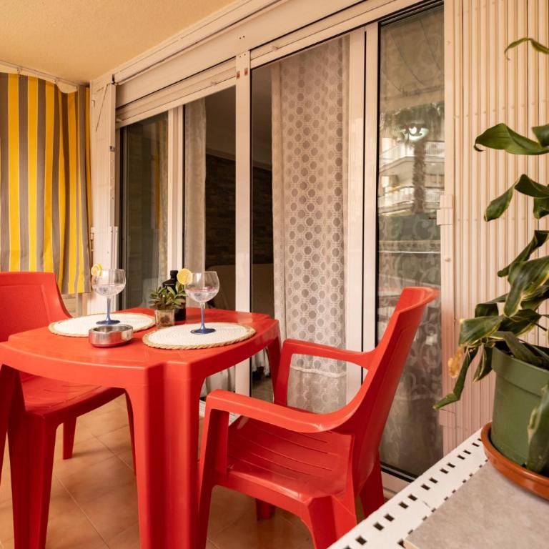 Fantástico apartamento La Pineda - One-Bedroom Apartment - 14
