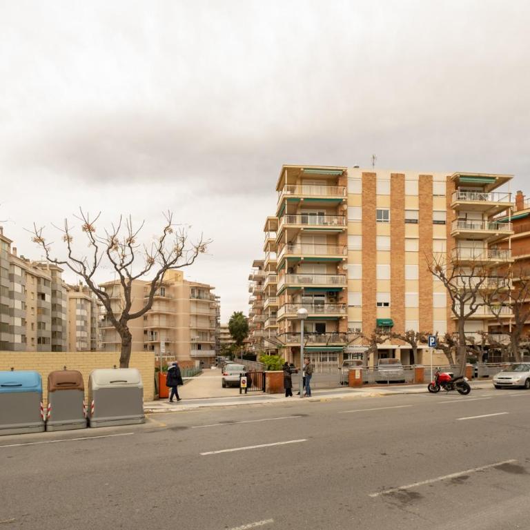Fantástico apartamento La Pineda - One-Bedroom Apartment - 10