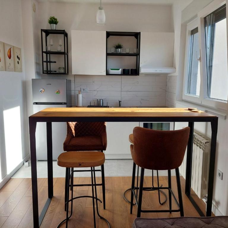 Moon Apartman Zlatibor - Standard Apartment - 5