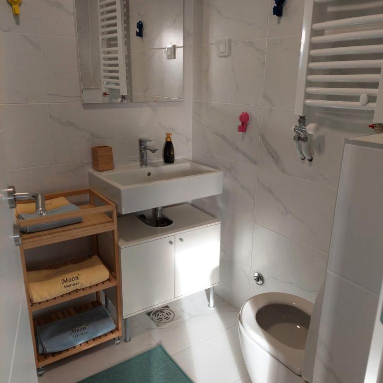 Moon Apartman Zlatibor - Standard Apartment - 9