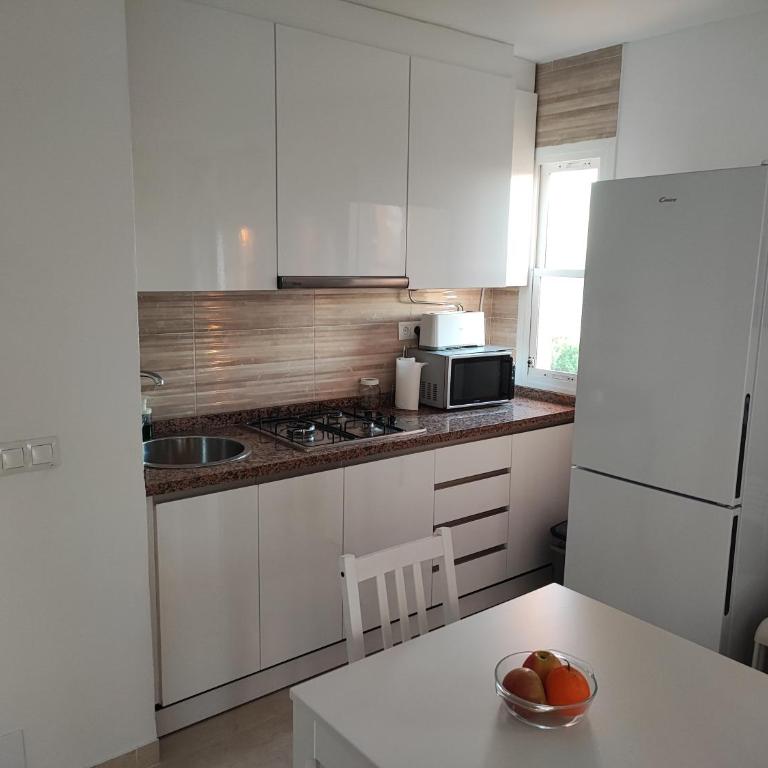 Hercules Paradise 531 - Mediterranean Sea View Terrace - Resort Pools & Gardens - 10 Min Beach - Central Benalmadena - Direct Train to Airport & Malaga - Fast Private WiFi - Remote Work and FireTV ready - One-Bedroom Apartment - 17