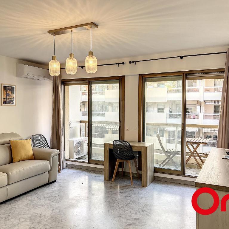Appartement climatisé avec terrasse, centre-ville de Menton, à deux pas des plages - FR-1-647-24 - Studio - 1