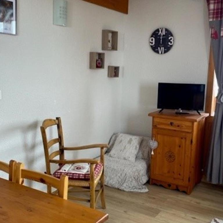 Appartement cosy proche pistes avec balcon et Wifi, animaux admis - FR-1-181-2733 - Apartment - 3