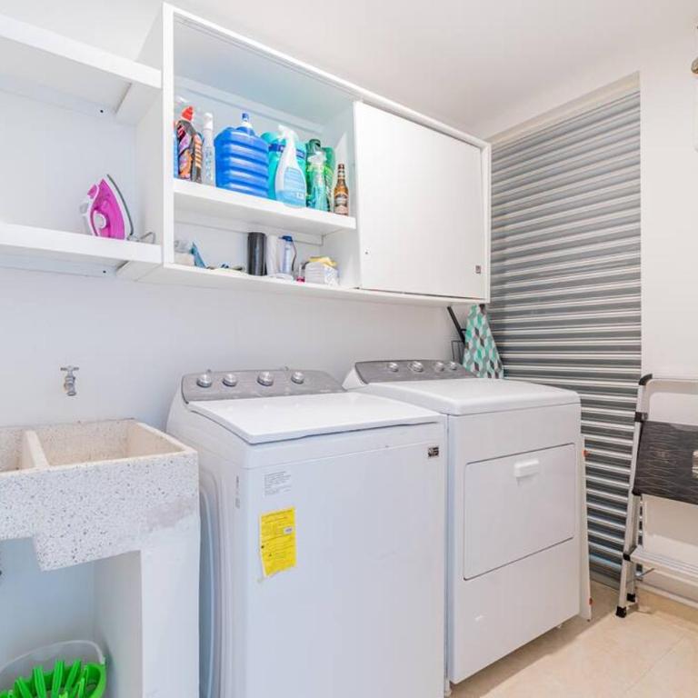 Hermoso Condo al Pie de la Playa Camino al Mar - Two-Bedroom Apartment - 31
