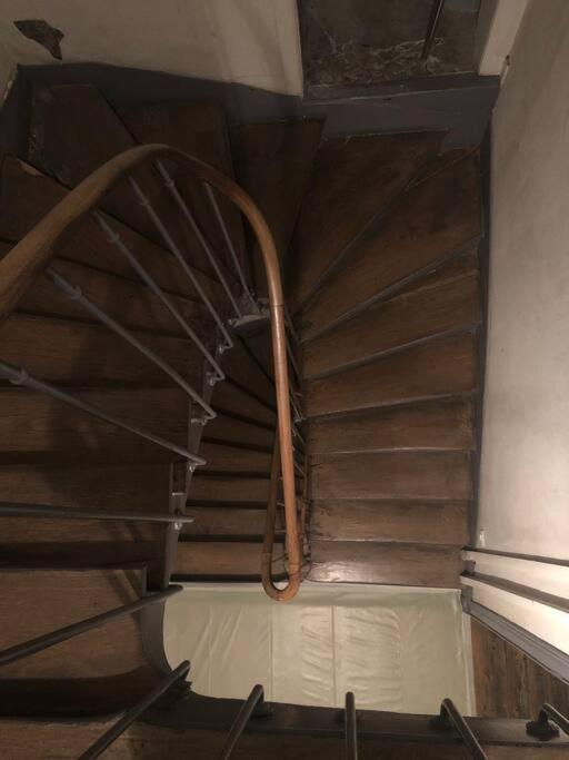STUDIO CŒUR VIEUX PARIS. Pied du métro.Tout équipé - Apartamento de 1 dormitorio - 13
