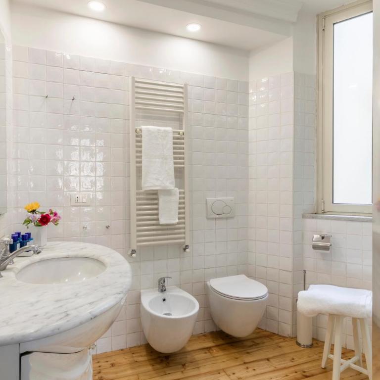 Elegante Dimora a Trastevere - Two-Bedroom Apartment - 19