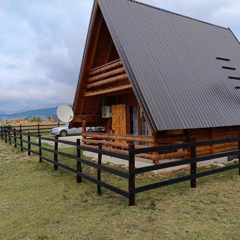 Brvnare Vujičic - Two-Bedroom House - 37