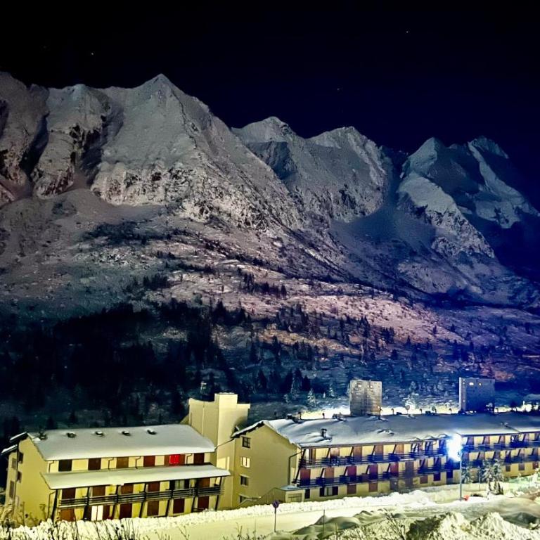 Italian Alps gateway - Huge, Comfortable place! - Appartamento con 3 Camere da Letto - 1