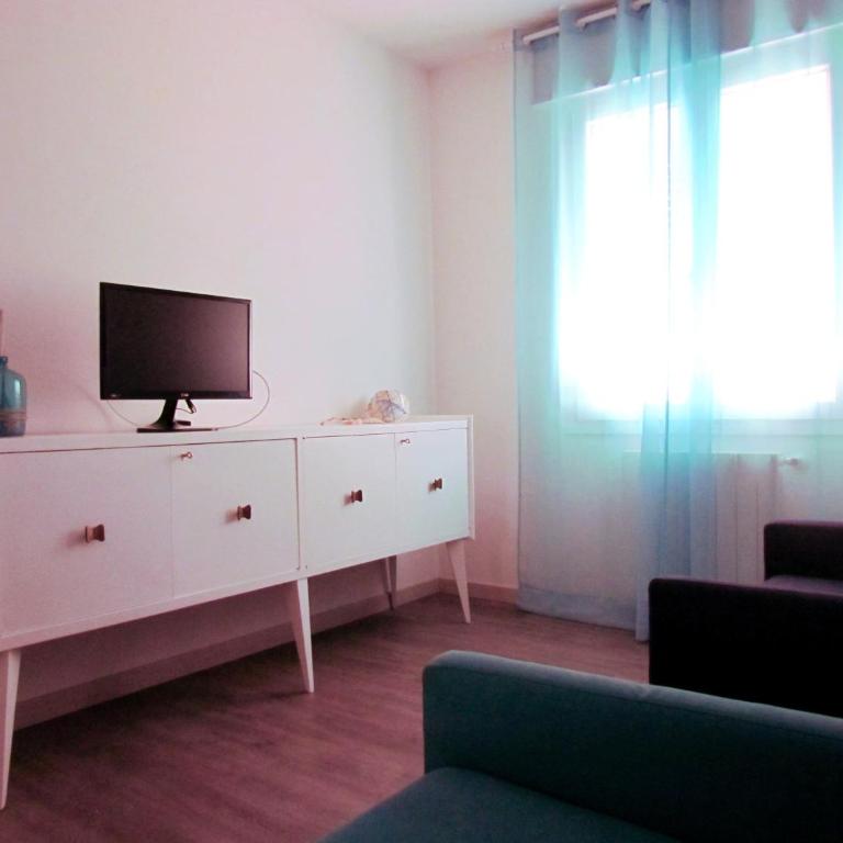 B&B Caorle For You - Ampia Camera Matrimoniale/Doppia con Letti Singoli - 6