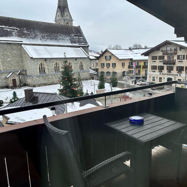 Haus Maria - Familienzimmer mit Balkon - 4