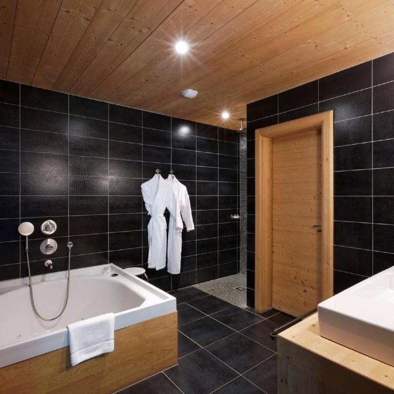 Flocons de Sel - Relais & Chateaux - Chambre Double Supérieure - 4