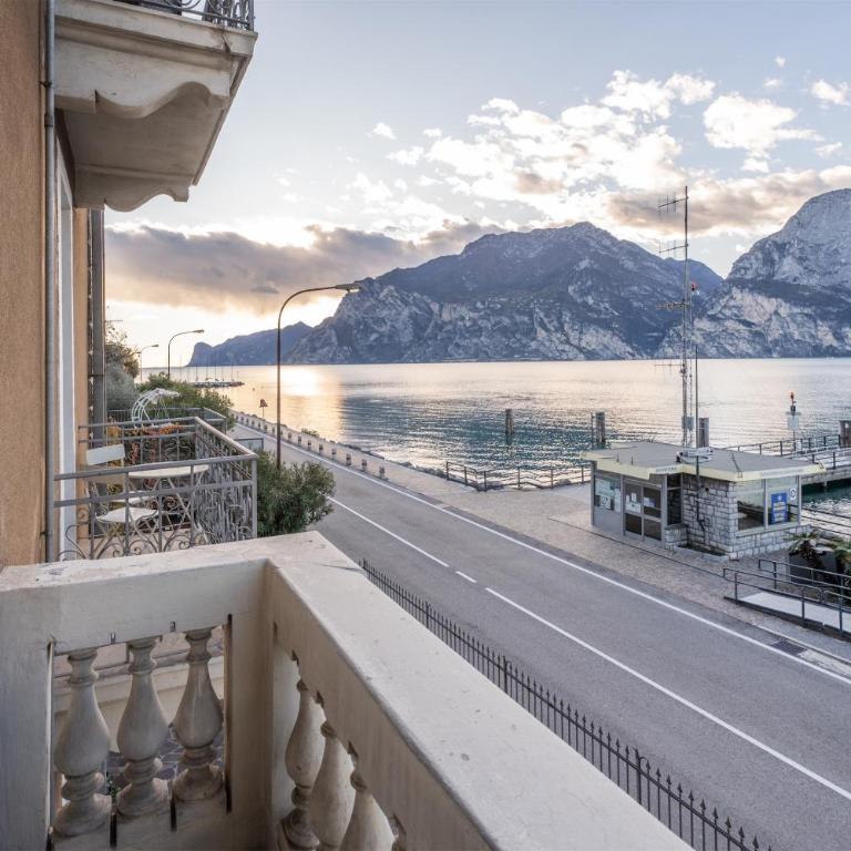 Lake Sensation - Garda Lake View - Apartment mit Balkon - 19