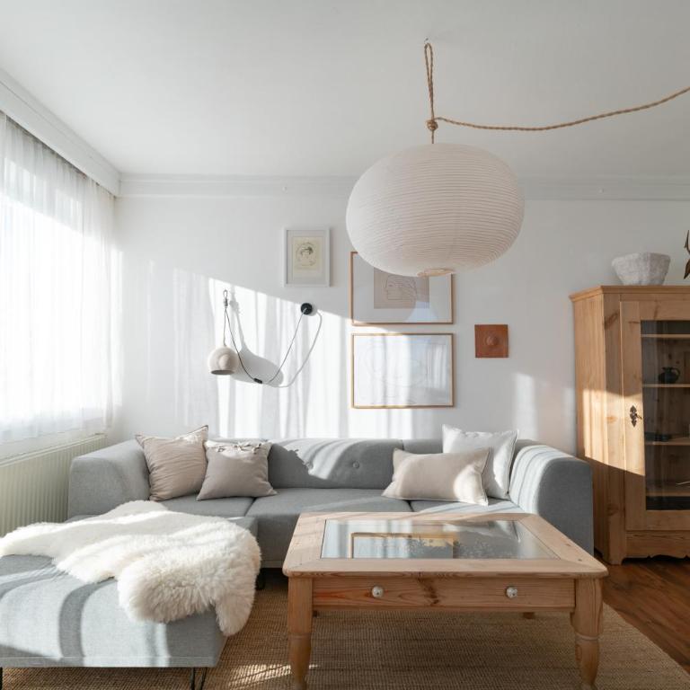 Appartements Lärchmoos - Apartment mit 2 Schlafzimmern und Balkon - 1
