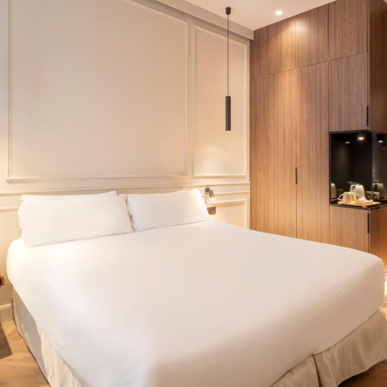 Bilder Boutique Hotel - Superior Deluxe Double or Twin Room - 6