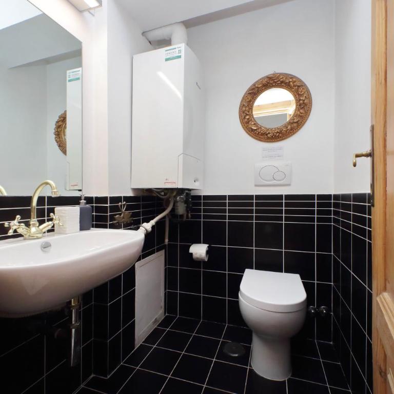 TreasureRome Opera & Trevi Grand Suite 3BR - Appartamento con 3 Camere da Letto - 47