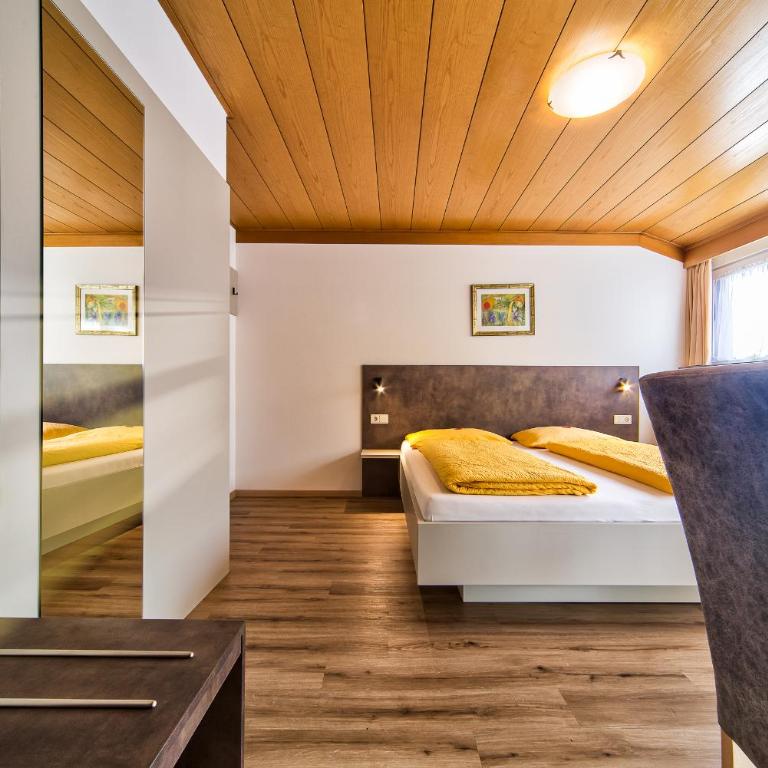 Gasthof Anny - Doppelzimmer - 9