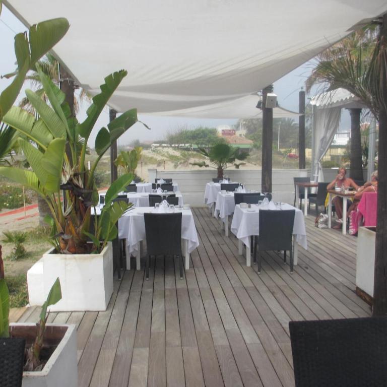 luxury ground floor apartment Mijas Costa - Apartamento de 3 dormitorios - 61