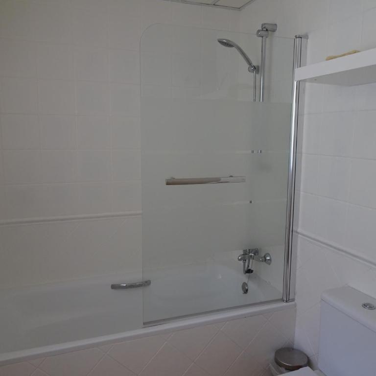 luxury ground floor apartment Mijas Costa - Apartamento de 3 dormitorios - 45