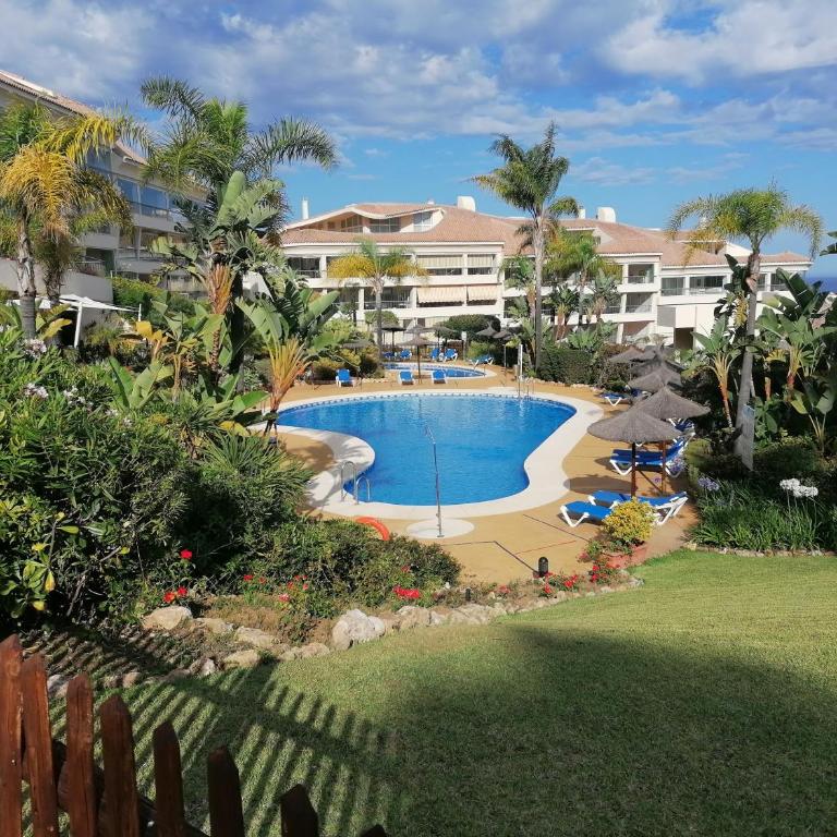 luxury ground floor apartment Mijas Costa - Apartamento de 3 dormitorios - 55