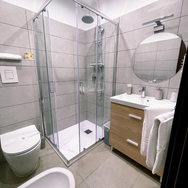 Oasi d'Oltremare - Camera Quadrupla con Bagno Privato - 12