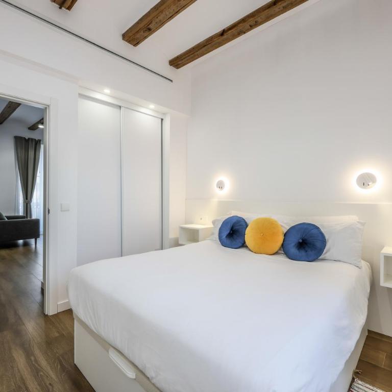 AmazINN Collection Valencia Centro EVI - Apartamento de 2 dormitorios - 1