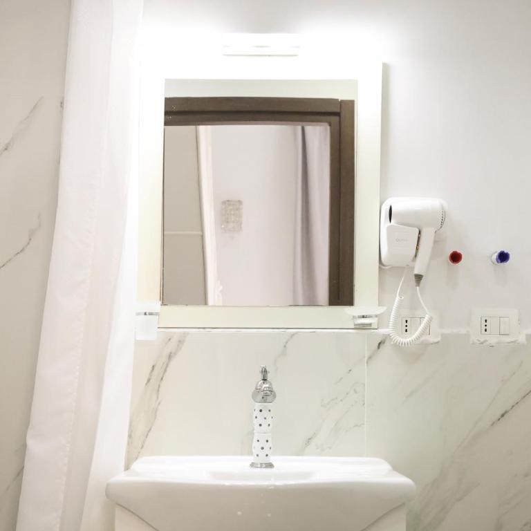 Modern by Sasy in the city centre - Appartamento con 1 Camera da Letto e Balcone - 25