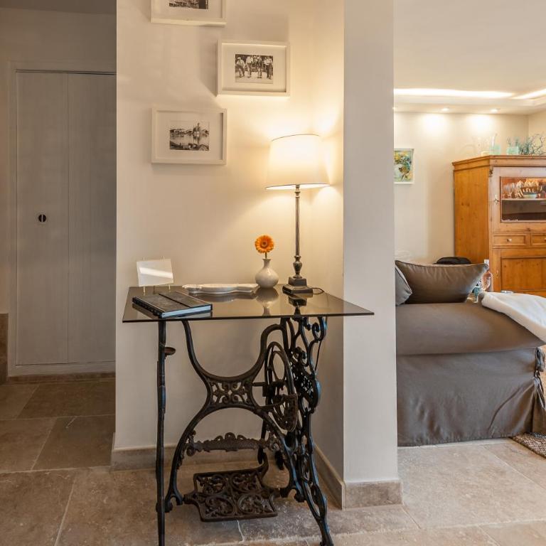 Geschmackvoll eingerichtetes Apartment Le Poisson bleu, 2 Terrassen, Pool, Meerblick, eigener Parkplatz by Riviera HomeLife - Appartamento con Vista Mare - 9