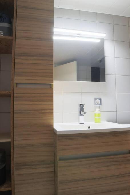 Mulhouse En Douceur, Hypercentre de Mulhouse - Appartamento con 2 Camere da Letto - 5