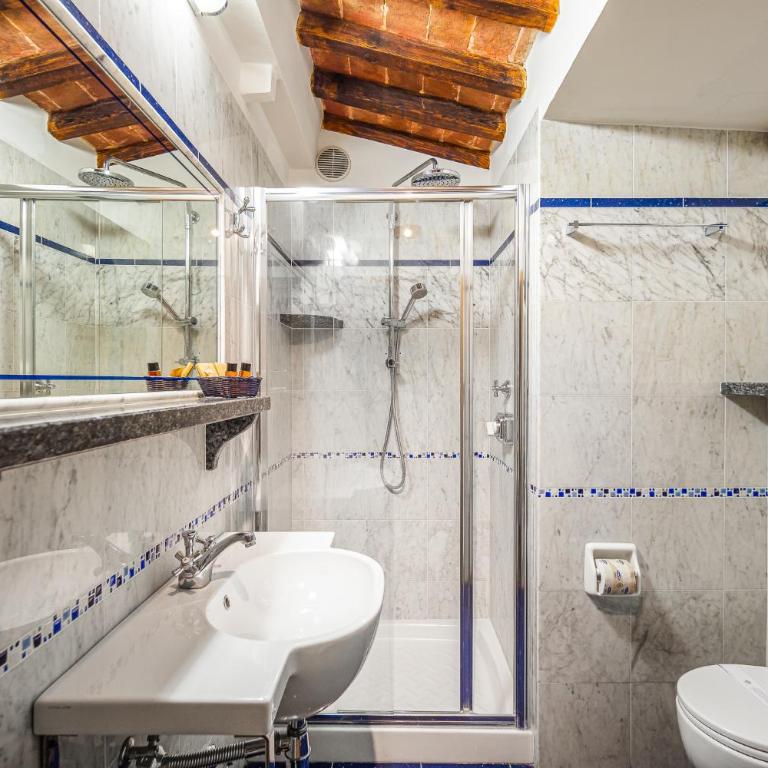Hotel City - Twin Room - 3