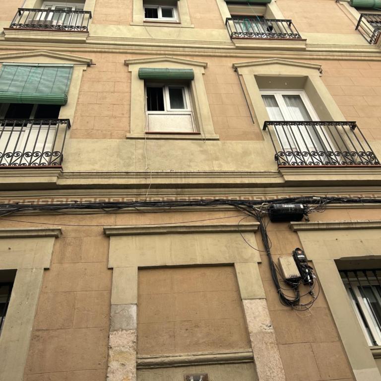 Gaudi(M) Barcelona - One-Bedroom Apartment - 2