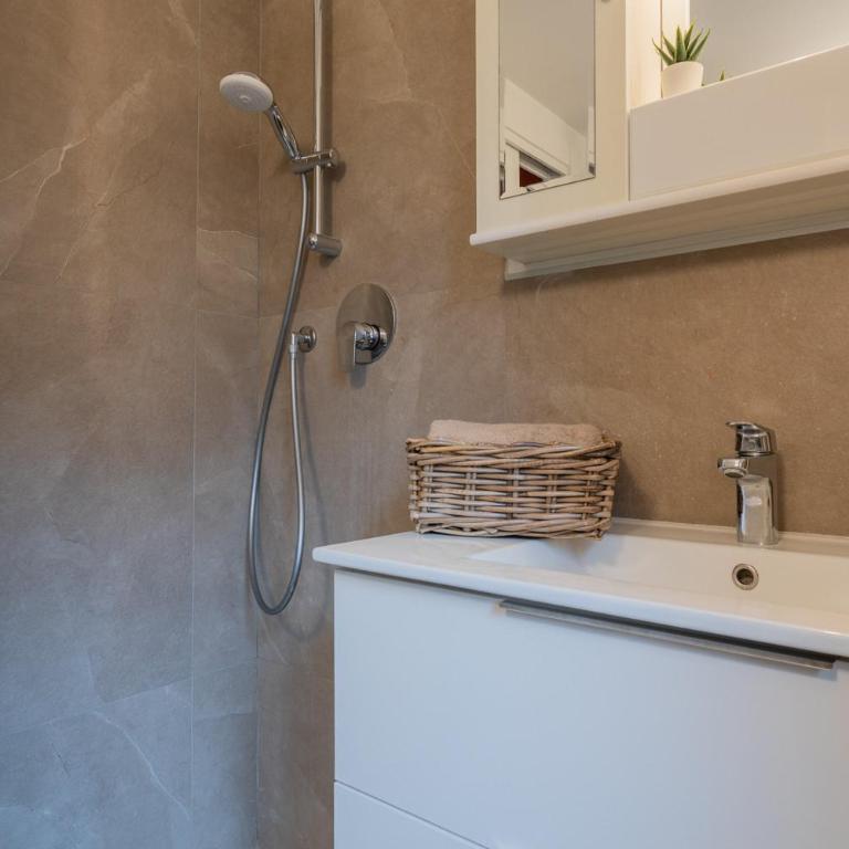 Terrazza Relax a Borgo Dora by Wonderful Italy - Apartment - 15
