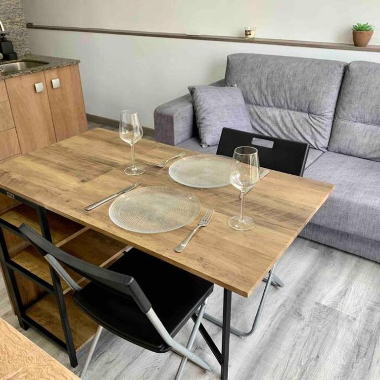 A 5 min de la playa con PISCINA Ideal parejas Relax total ''Bouquet Dream La Pineda'' - One-Bedroom Apartment - 4