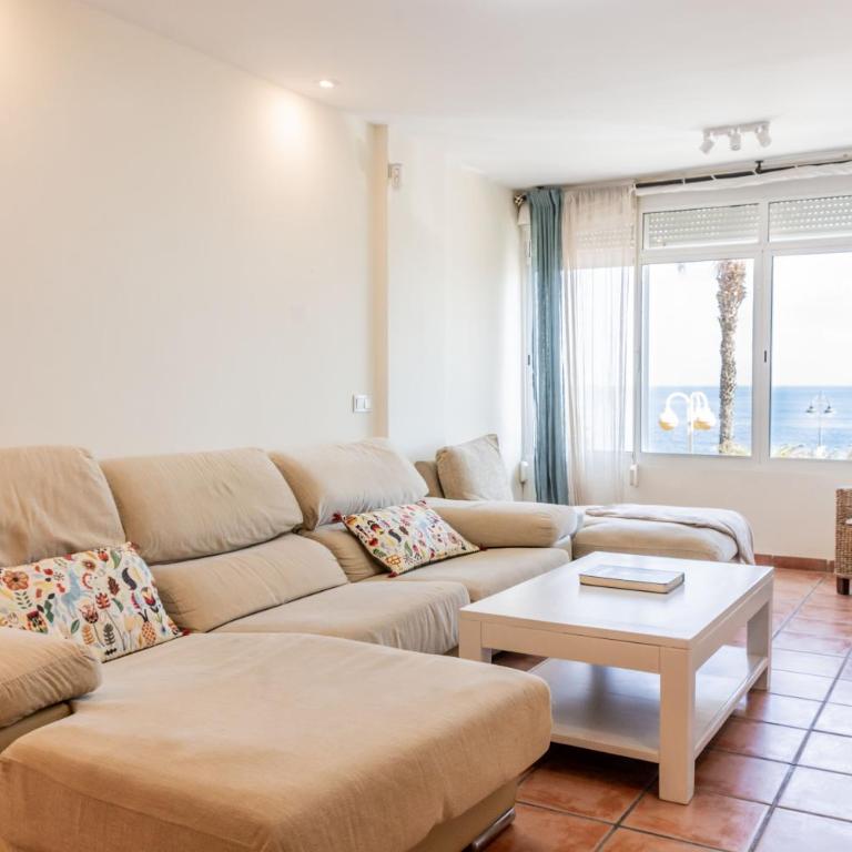 Comodidad en primera linea de playa - Apartamento - 17