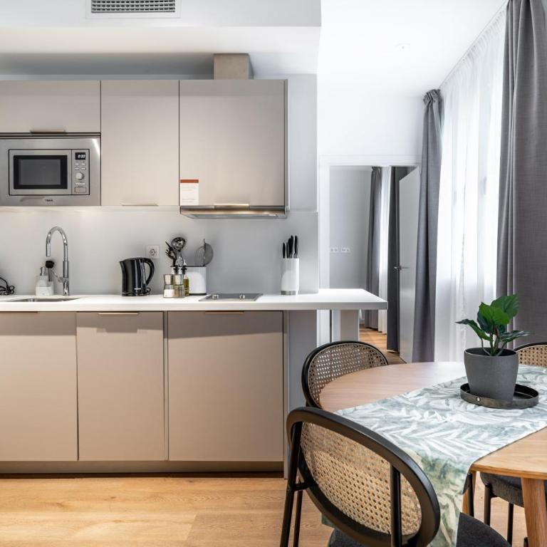 Limehome Sevilla Ronda de Capuchinos - One-Bedroom Apartment - 19