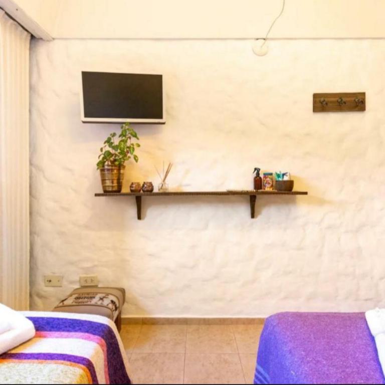 Habitación Privada en Casa de Familia - Double or Twin Room - 3