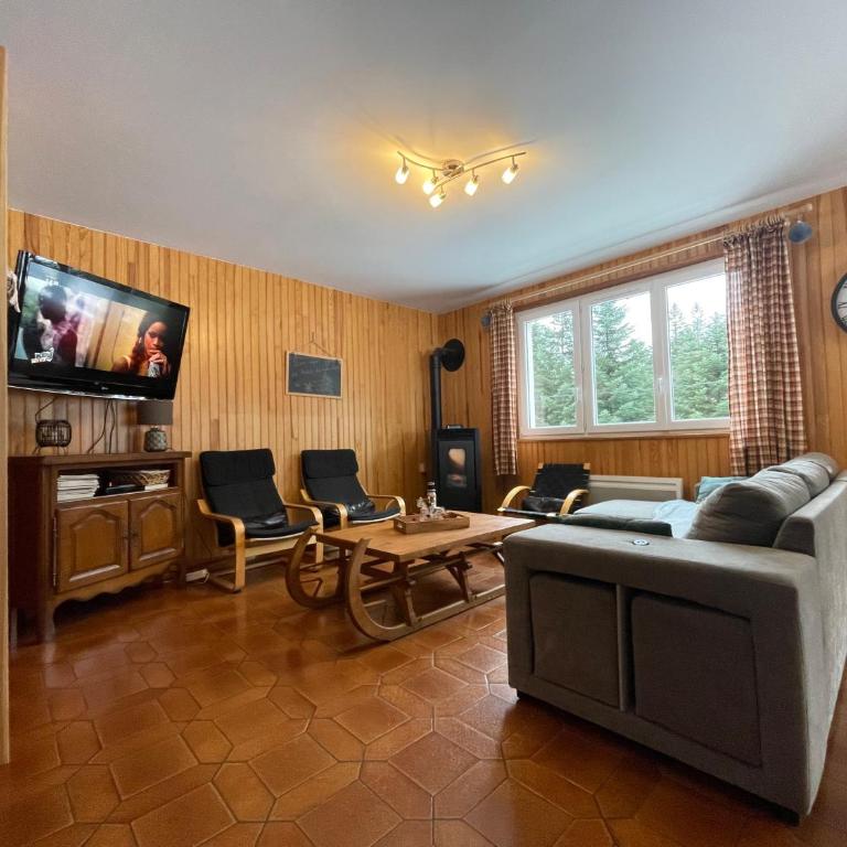 CHALET DES HAUTS SAPINS LA BRESSE - Three-Bedroom Chalet - 18