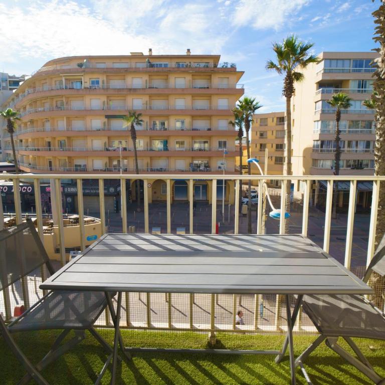 Appartement 20 mts plage, pl Méditerranée, vue mer parking - Apartment mit Meerblick - 54