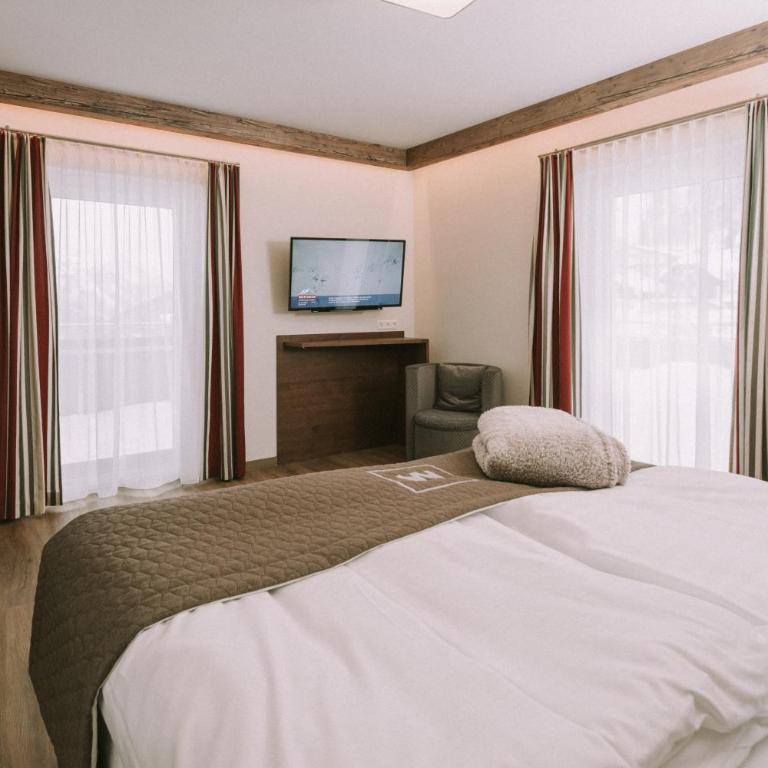 Hotel Montana - Suite con 1 Camera da Letto - 9