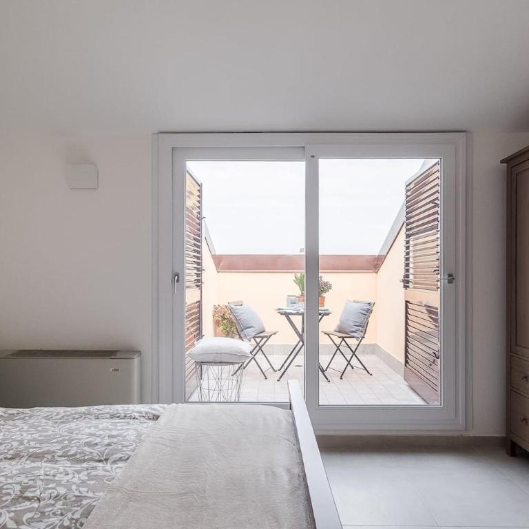 Realkasa Train Plaza Apartment - Appartamento con 1 Camera da Letto - 10