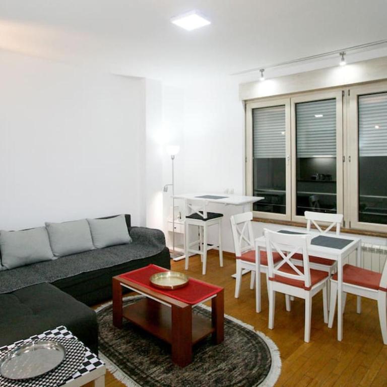Monet Apartment Belgrade: ideal place for Digital Nomads, Medical Tourists, Wellness - Apartman sa 1 Spavaćom Sobom - 3