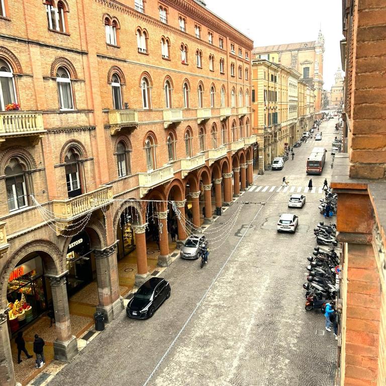 Suite in the Center of Bologna by Synergy Up to 4 Guests - Casa con 1 Camera da Letto - 2