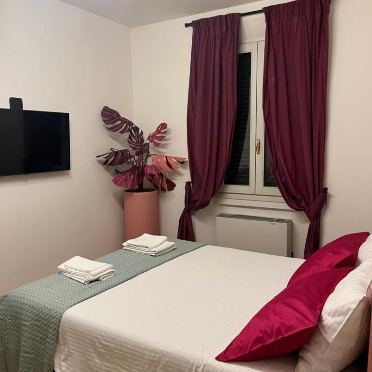 Casa Nina Bologna Centro - Camera Matrimoniale con Bagno Privato - 13