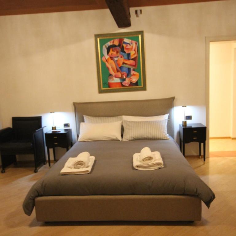 Casa Nina Bologna Centro - Camera Familiare Deluxe - 20
