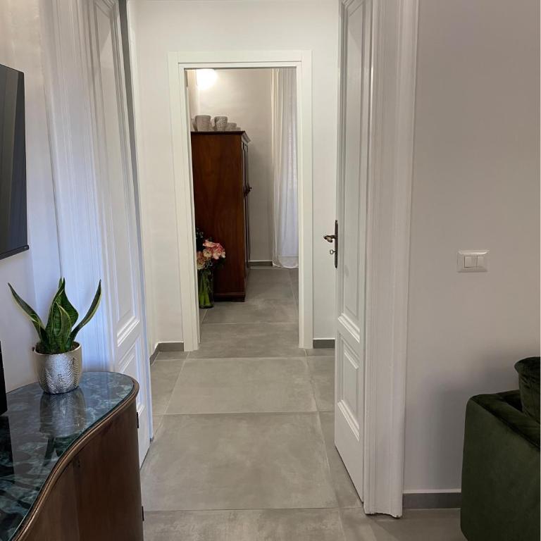 Il fiore di Chiaia - Apartment - 18